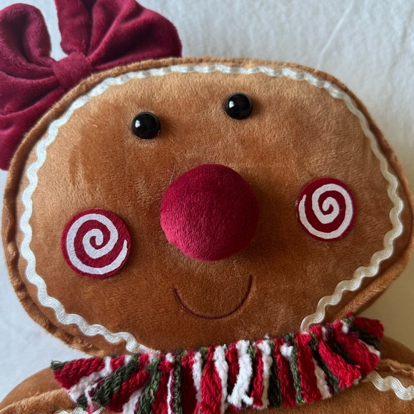 Hobby lobby Set of 2 Gingerbread Man Boy with Chef Hat and Girl PlushPillows New - Picture 10 of 10